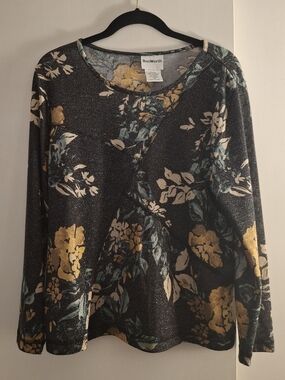 BonWorth Women's Black Floral Sparkle Long Sleeve Top